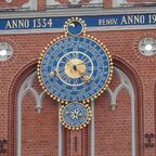 Uhr am Schwarzhäupterhaus Riga